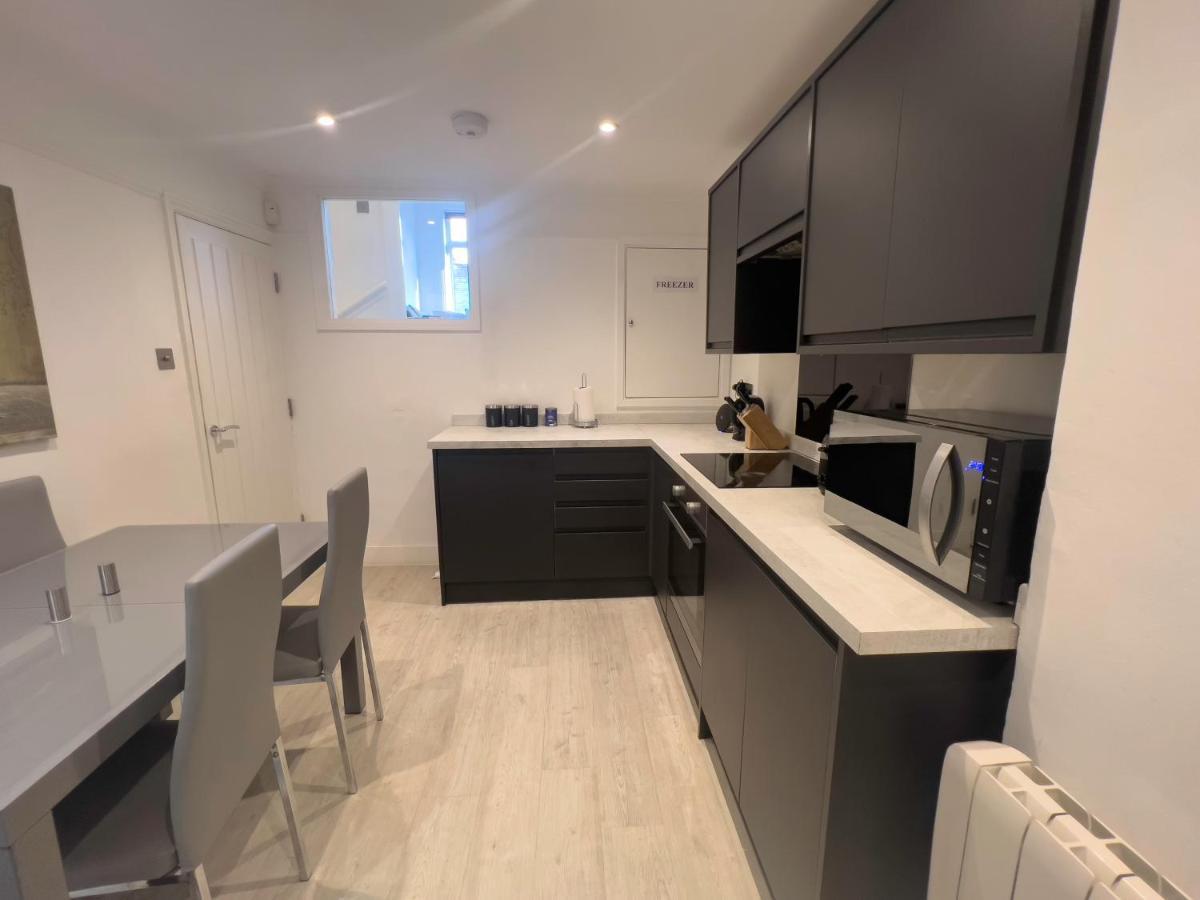 The Dragon Pad Boutique Apartment ロイヤル・タンブリッジ・ウェルズ エクステリア 写真
