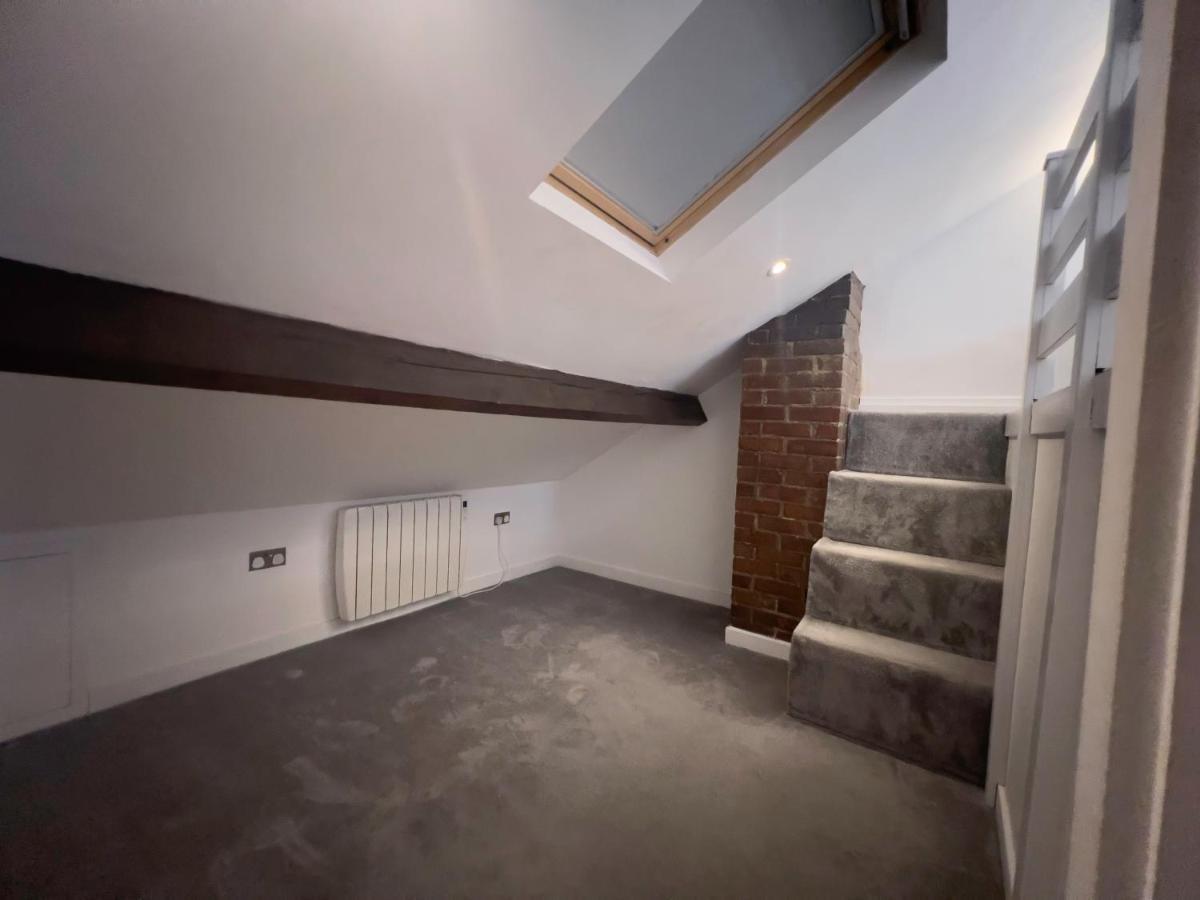 The Dragon Pad Boutique Apartment ロイヤル・タンブリッジ・ウェルズ エクステリア 写真