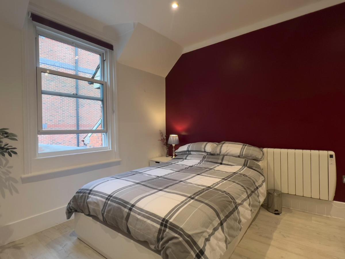 The Dragon Pad Boutique Apartment ロイヤル・タンブリッジ・ウェルズ エクステリア 写真