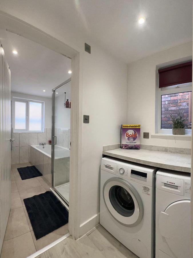 The Dragon Pad Boutique Apartment ロイヤル・タンブリッジ・ウェルズ エクステリア 写真